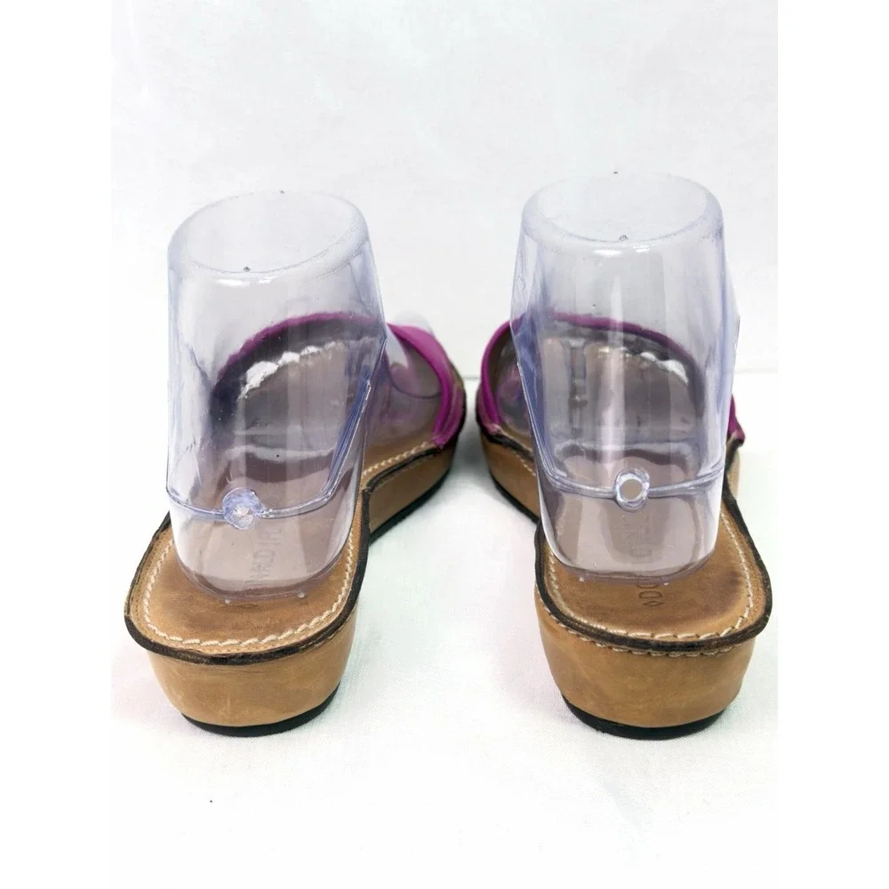Donald J Pliner Sandals Womens 7.5M Pink Leather Slide Flat Slip On Italy